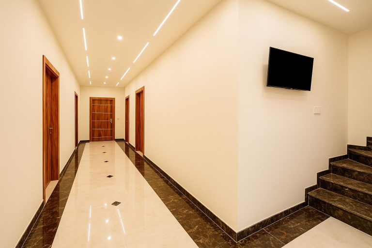 Lobby, Shree Krisna Palace, Lucknow