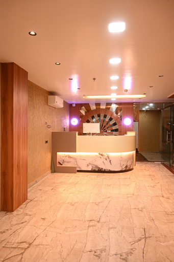 Reception hall, Hotel KIR International, Varanasi