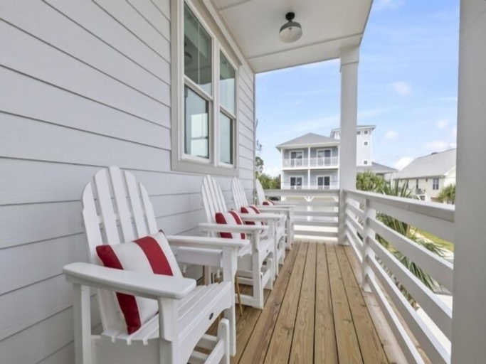 Property grounds 2, A Treasure To Sea 4 Bedroom Villa, New Hanover
