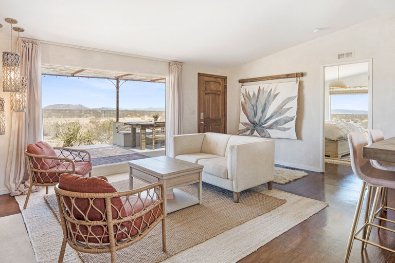 Living area 3, Desert Moon - Serene Desert Views & Design 3 Bedroom Home by RedAwning, San Bernardino