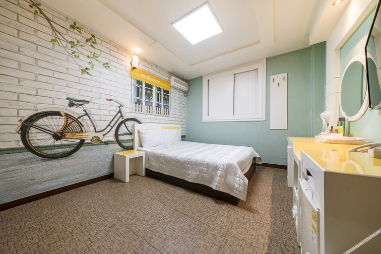 Bedroom 4, Samcheok Gukjae, Samcheok