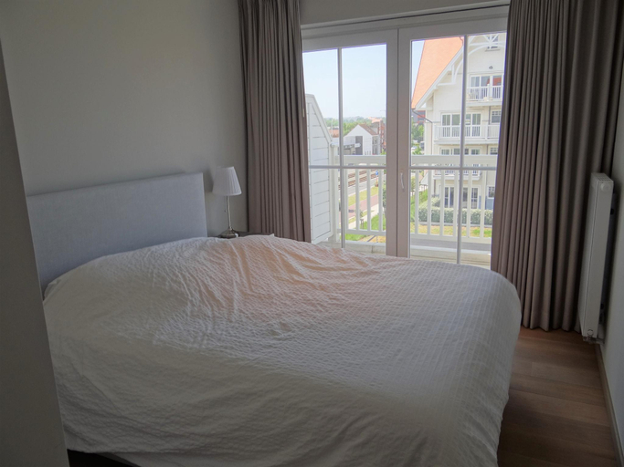 Bedroom 2, Apartment in Nieuwpoort near Marina, West-Vlaanderen