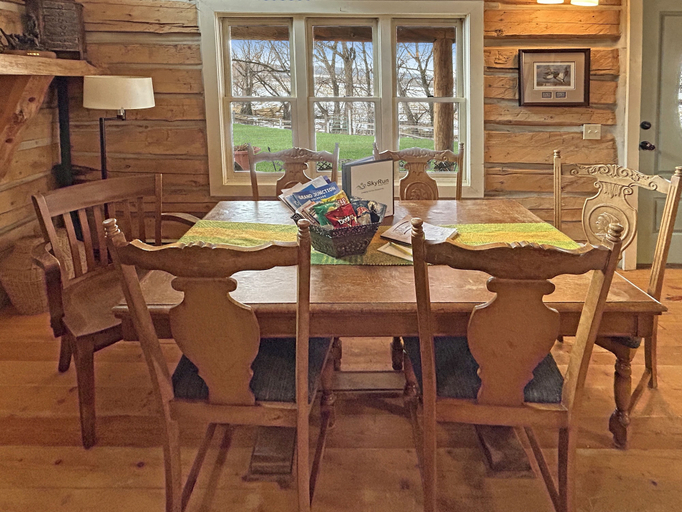 Dining 2, Timeless Mesa Hideaway 2 Bedroom Cabin, Mesa