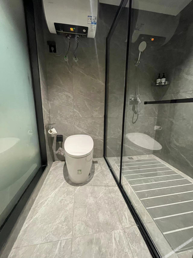 Bathroom 3, サンキューホテル（金昌鉄道駅）(Shankee Hotel (Jinchang Railway Station)), Jinchang