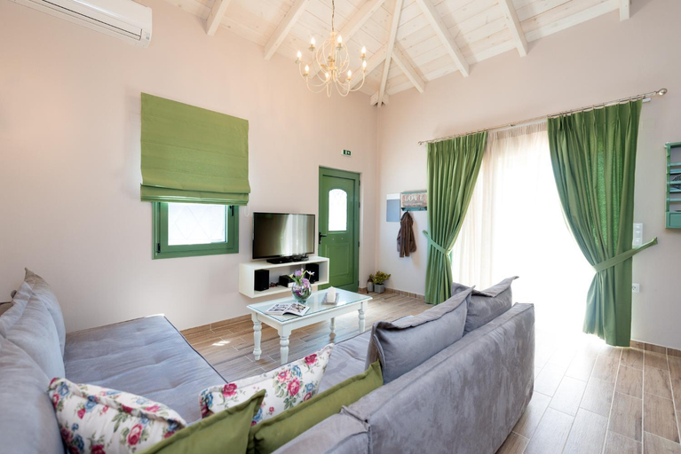 Others 4, Sarpedon & Rhadamanthus By Forest Villas, Crete