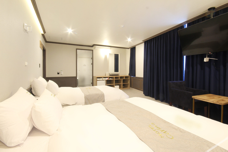 Bedroom 4, Busan Oncheonjang Hotel Carino, Geumjeong