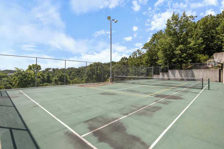 Sport court 2, Prime Spot, Breathtaking Views, Nearby Attractions, Camden