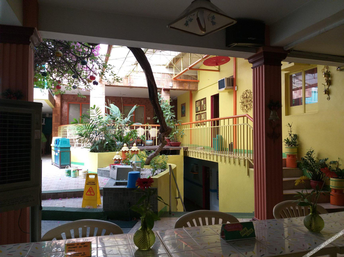 Others 5, Park Vil-la Apartelle, Quezon City
