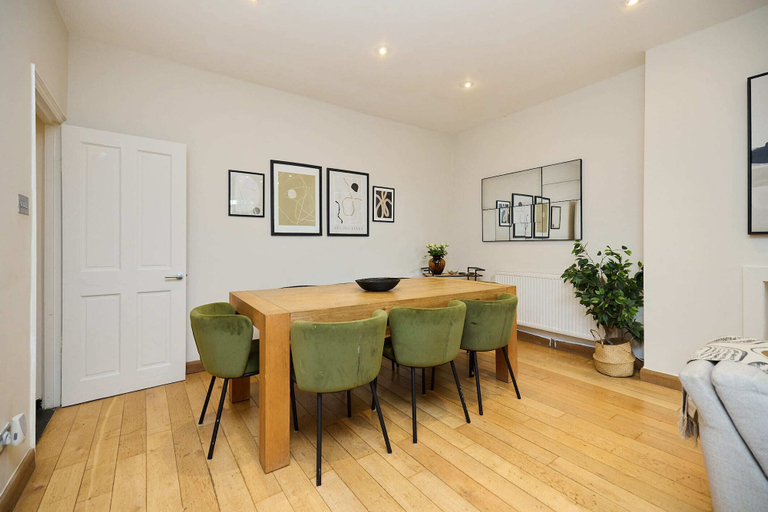 Dining 4, Kensington Garden Flat with Office, London
