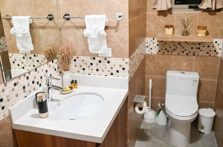 Bathroom, Premium Suite at The Vineyards