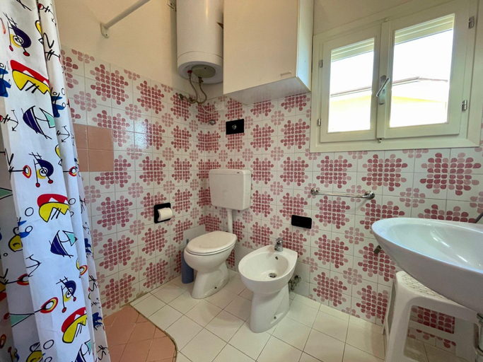 Bathroom, Beautiful Villa For six People-pool-tv-ac, Venezia