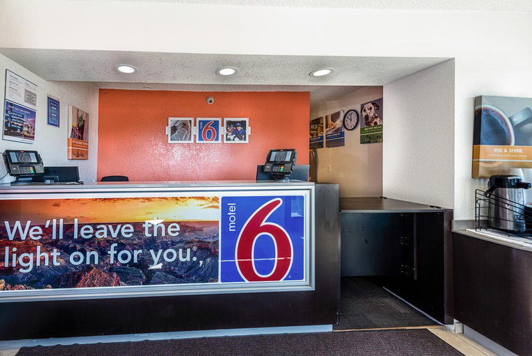 Public Area 2, Motel 6 Reno Airport Sparks, Washoe