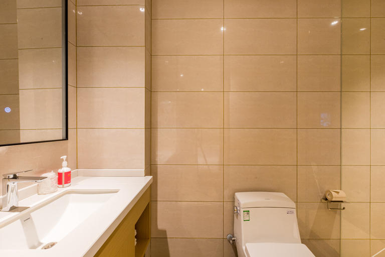 Bathroom 3, City Comfort Inn Wuhan Guanshan Avenue Poly Plaza, Wuhan