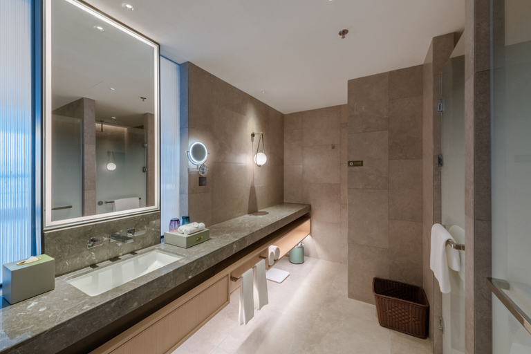 Bathroom 3, Nanjing Yangzi River Conference Center Longshan Lake Hotel, Nanjing