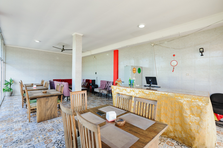 Food & Drinks, Urbanview Ava Guest House Goa Gong, Badung