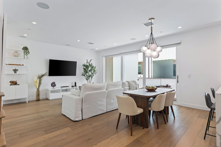 Living area 4, Casa Sycamore by Oraklus, Los Angeles