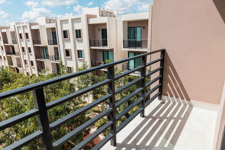 Balcony, Ombú - Modern Comfort in Huayacán, Benito Juárez