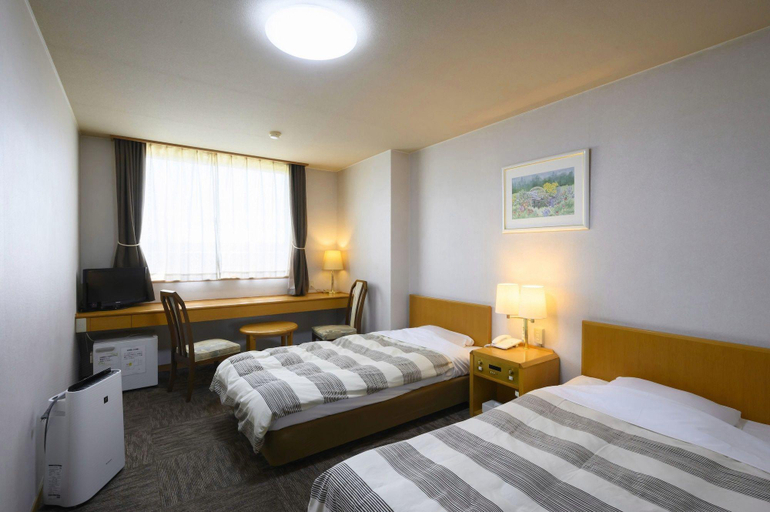 Bedroom 3, Hotel Symphony Sagae Onsen, Sagae