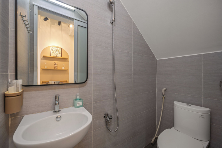 Bathroom 4, N to M Cozy House, Da Nang