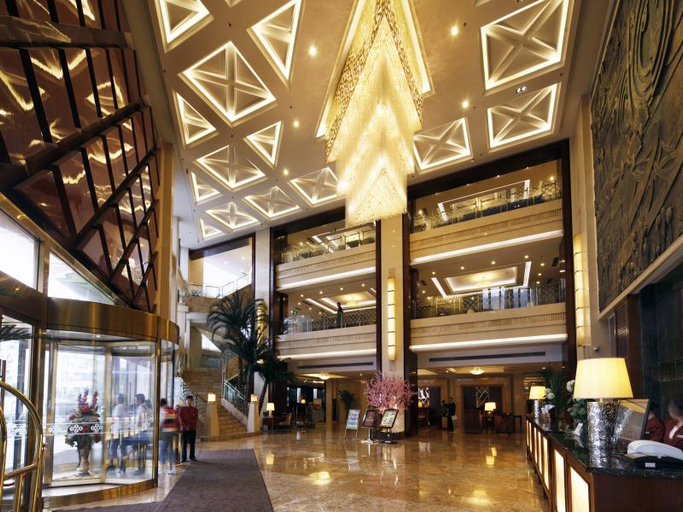 Others, Golden Rich Hotel, Shanghai