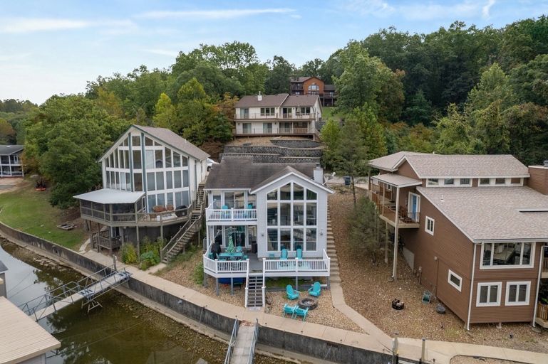 Exterior 3, Amazing Wall of Windows, Swim Dock & Pet Friendly, Camden