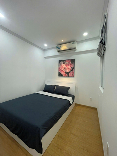 Room 5, Nam Son Luxstay SG, District 7
