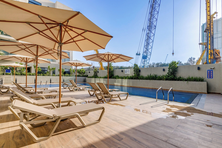 Pool 5, GLOBALSTAY. The Elysee III Apartments, Dubai