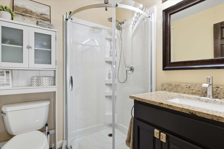 Bathroom, Breathtaking Views, Private Dock, Pure Relaxation, Morgan