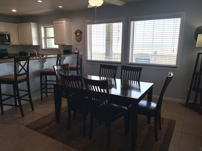 Dining, Beachgate Condo Suites And Hotel 531 1 Bedroom Condo, Nueces