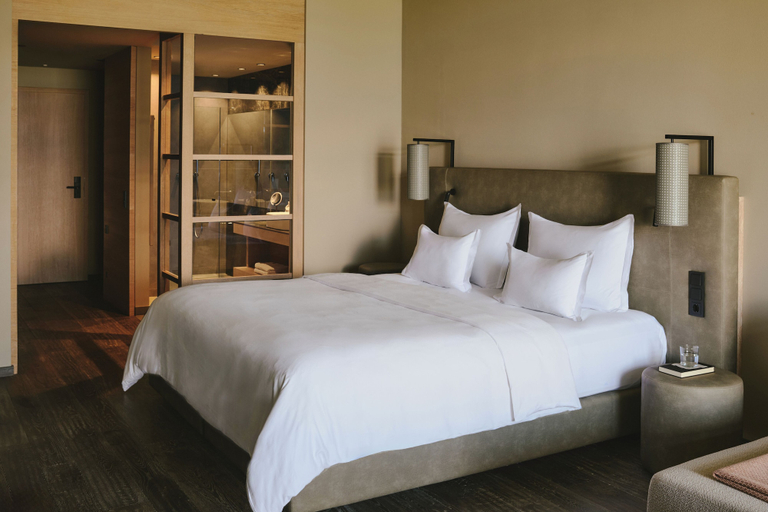Bedroom 3, Cape of Senses, Verona