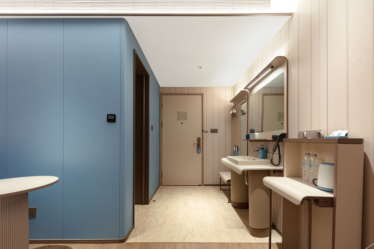 Bathroom 5, Hanting Hotel Qingdao Central Business District MixC, Qingdao