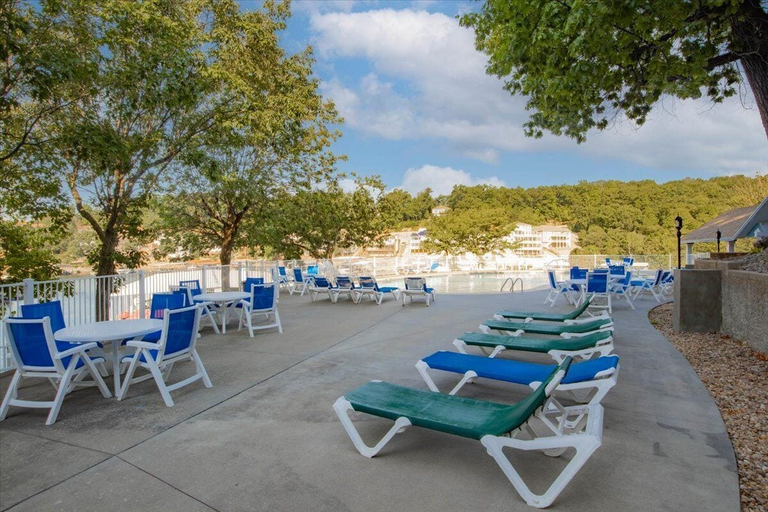 Outdoor dining 5, Lakefront Condo With 2 Pools, Courts, Trails & Patios at 12mm, Camden