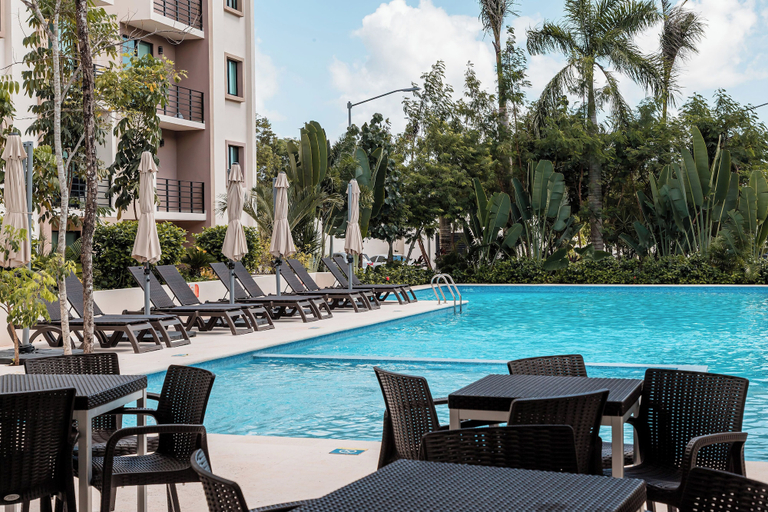 Pool 3, Ombú - Modern Comfort in Huayacán, Benito Juárez