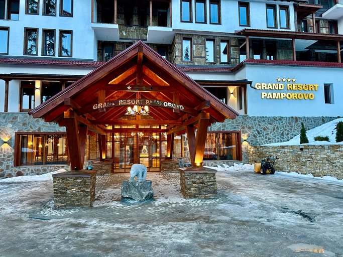3, Tulip Studio Superior, Aparthotel Grand Resort Pamporovo, Smolyan