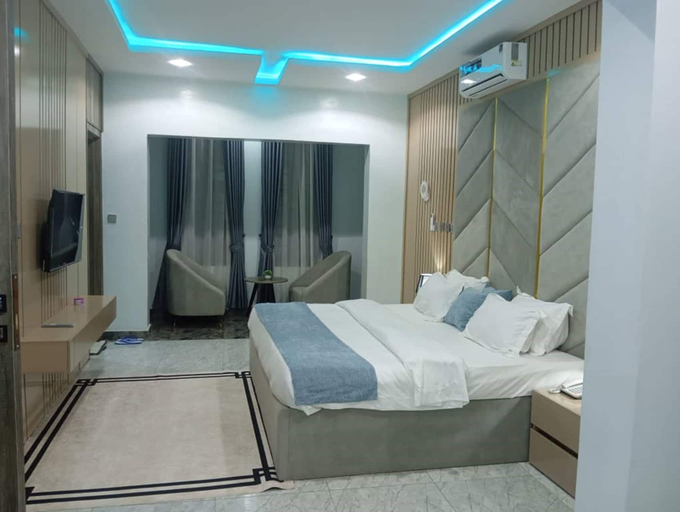 Room 4, Walijam Bloom Luxury Suites, Kaduna North