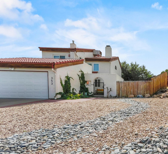 Property grounds 3, Fairway Desert Vista-valley Views Next To Golf 3 Bedroom Home, Mesa