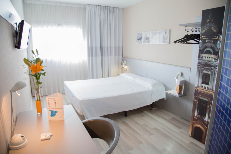 Bedroom 3, B&B Hotel Valencia Aeropuerto, Valencia
