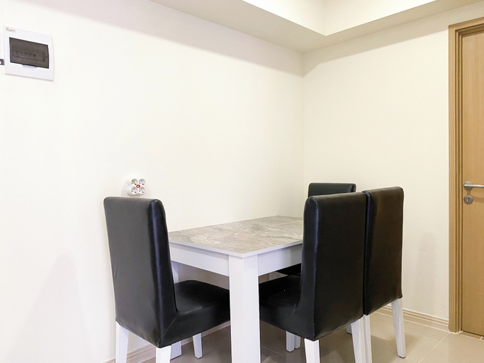 Others 4, Warm 2Br Apartment At Meikarta, Cikarang