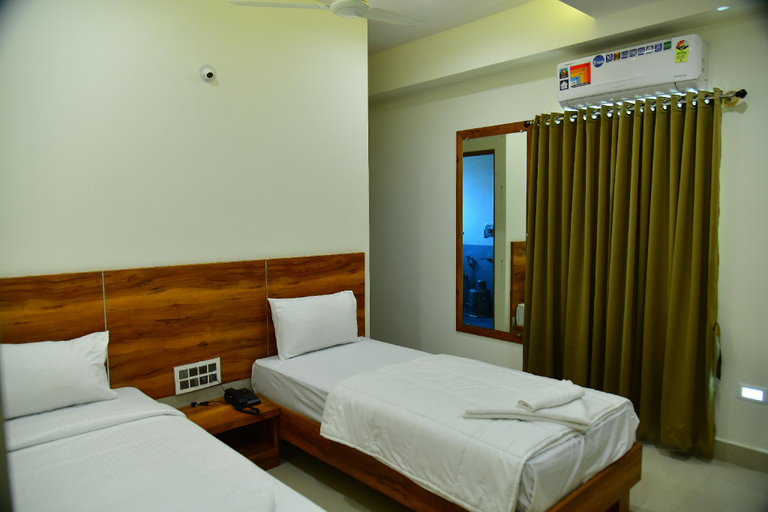 Bedroom 2, RK COMFORTS, Bangalore