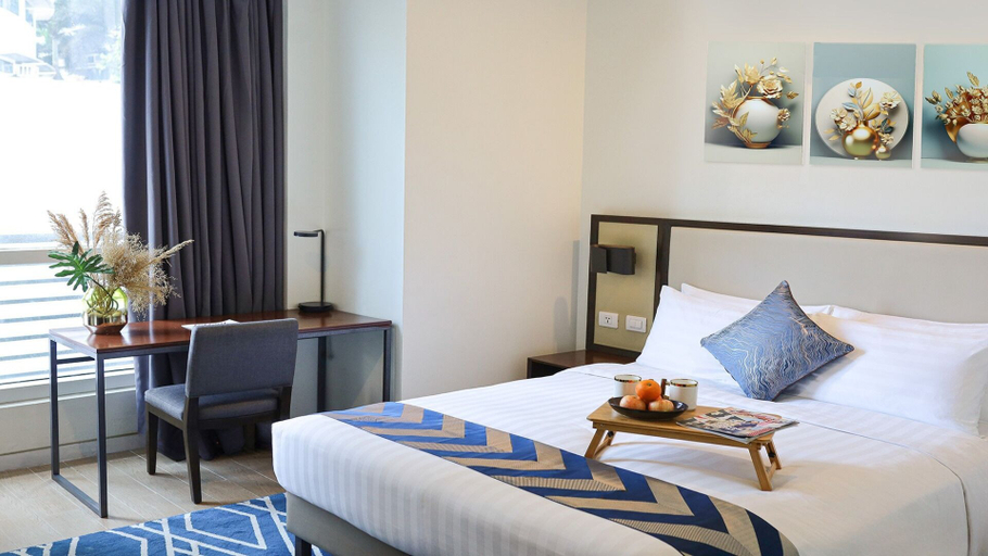 Room 4, Private Rooms in Historic Manila Chinatown, Manila City