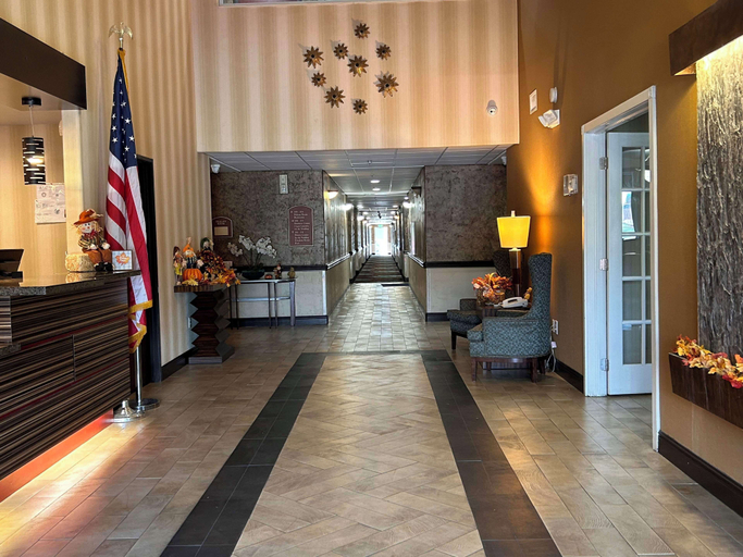 Public Area 2, Express Inn Leesville Ft Johnson, Vernon