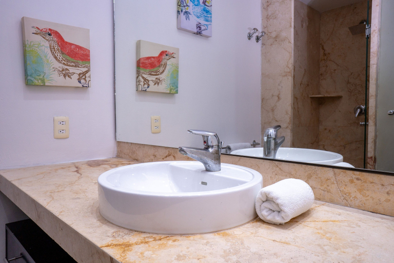 Bathroom 4, Magia Playa Penthouse 2d 3 Bedroom Condo, Cozumel