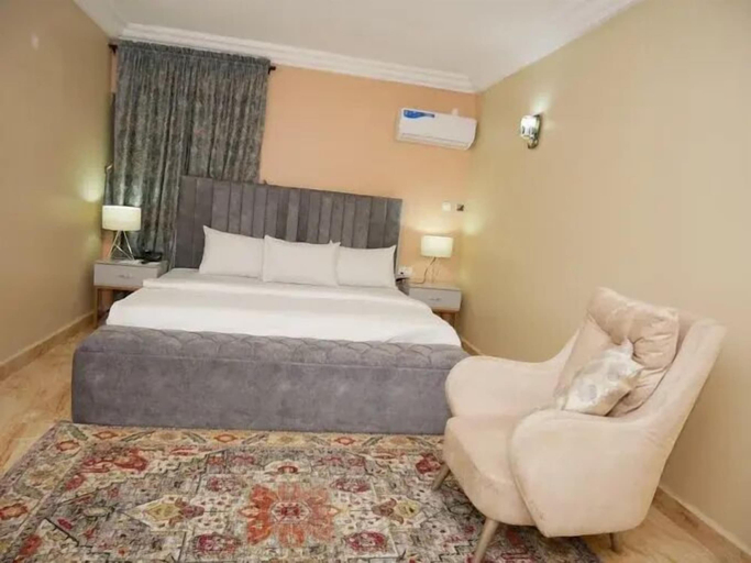 Room 3, Aarab Homes, AbujaMun