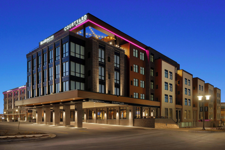 Exterior & Views 2, Courtyard by Marriott Milwaukee Brookfield at Poplar Creek, Waukesha