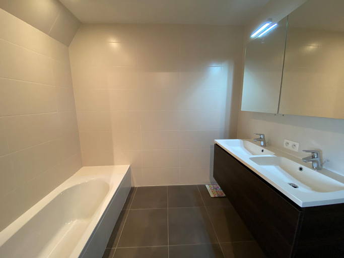Bathroom 3, Coastal Duplex with Balcony, West-Vlaanderen