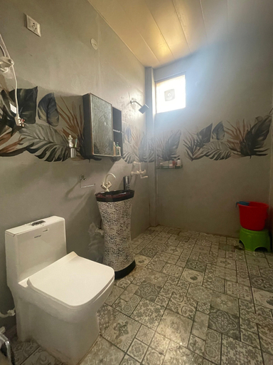 Bathroom 3, Geeta Enterprises, Mathura