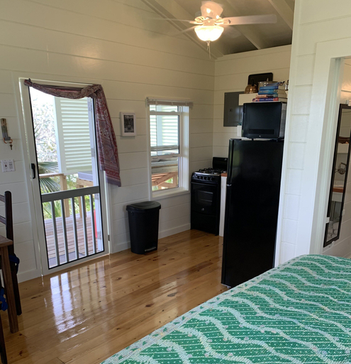 Room 5, Cayo Loco Studio - Cayo Loco Pink Sand Beachview Studio Villa 1 Bedroom Home
