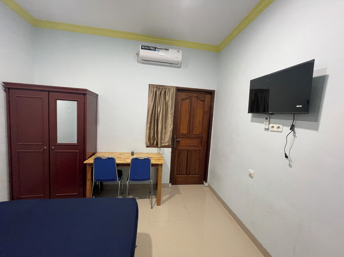 Room 2, Blissful Executive Kost, Medan
