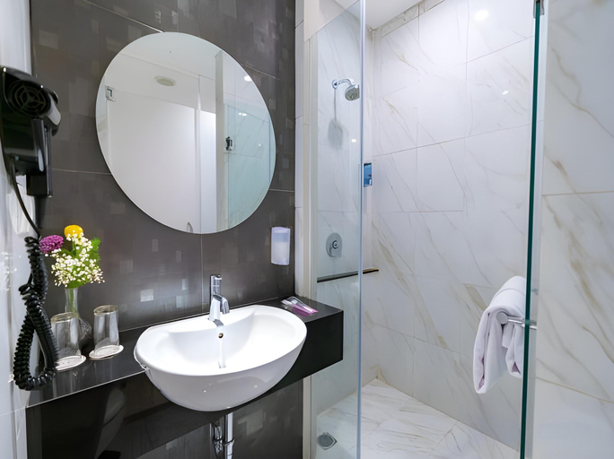 bathroom 20