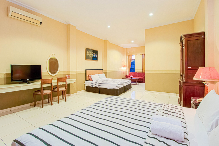 Bedroom 3, D'Talent Hotel, Yogyakarta
